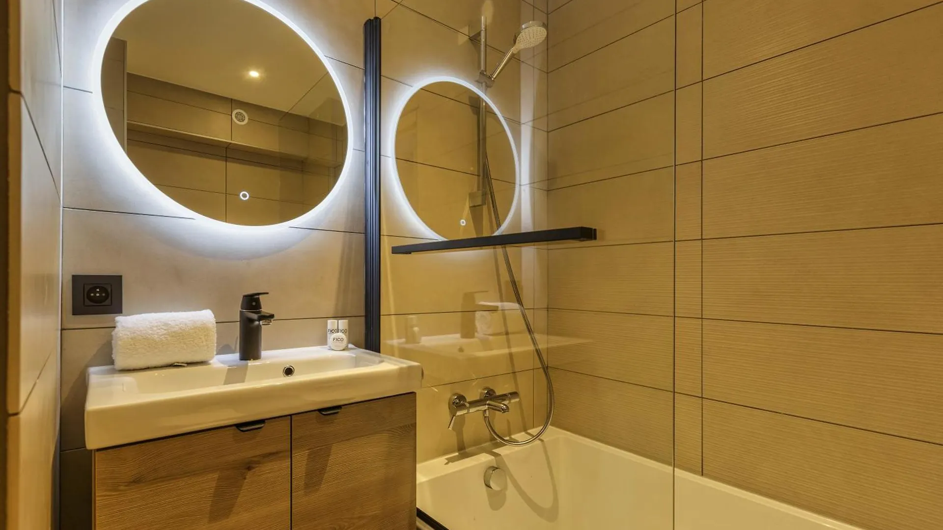 Chamonix Sud - Triolet A109 - Happy Rentals Francie